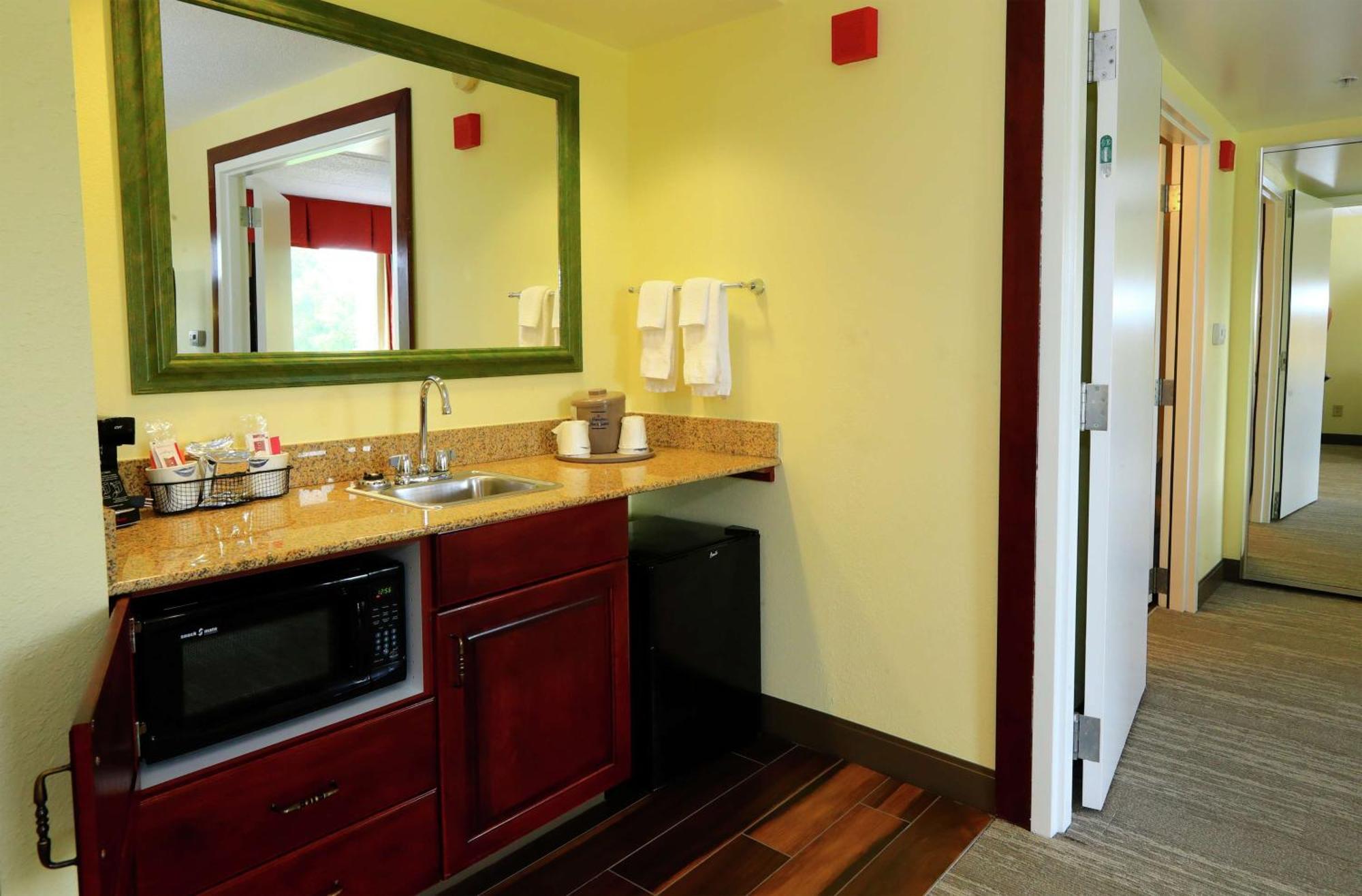 Hampton Inn And Suites Of Lamar Mill Hall Extérieur photo
